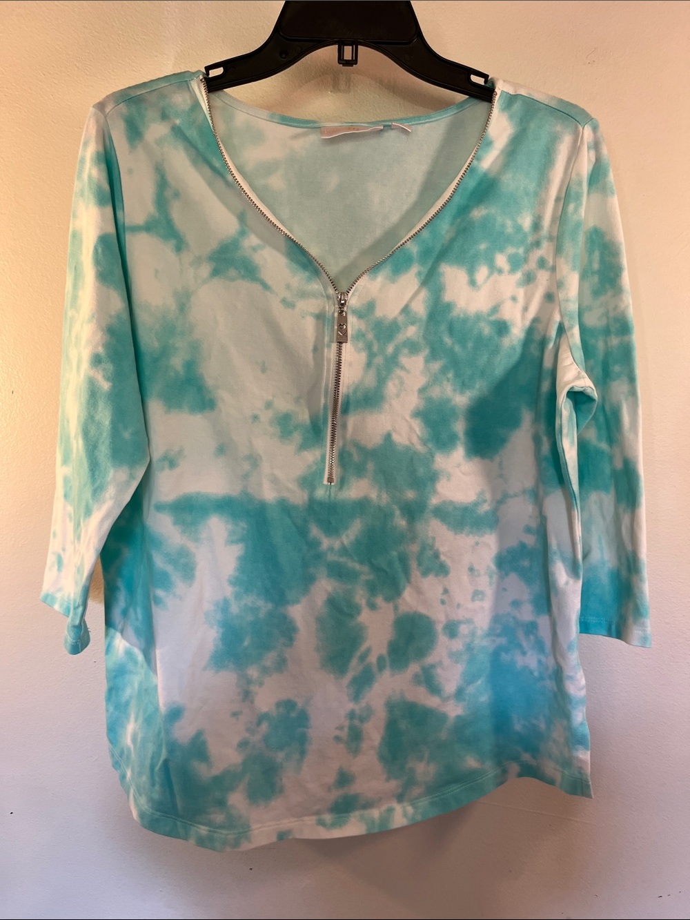 Belle by Kim Gravel Aqua Tie-Dye Zip V-Neck Long Sleeve Top
